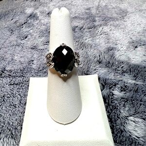 Vintage Sterling Silver Large Faceted Onyx and Garnet Accented Ring Size 7